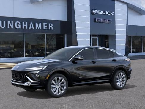 New 2026 Buick Envista Avenir FWD image 2