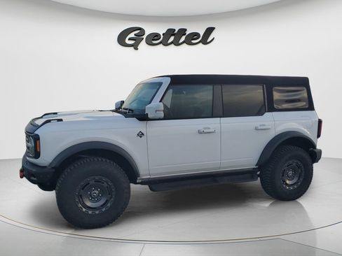 Used 2024 Ford Bronco Outer Banks AWD/4WD image 1