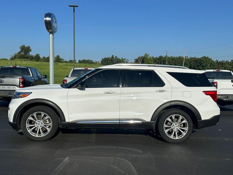 Used 2021 Ford Explorer Limited w/ Equipment Group 301A AWD/4WD image 5