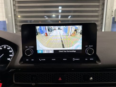 Used 2023 Honda Civic Sport image 23