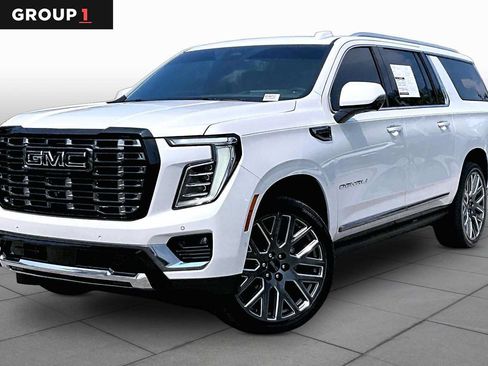 Used 2025 GMC Yukon XL Denali Ultimate AWD/4WD image 1