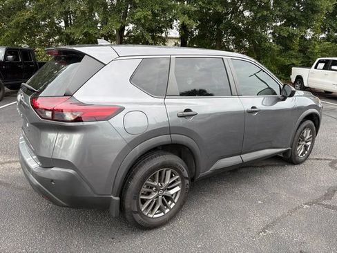 Used 2021 Nissan Rogue S FWD image 4