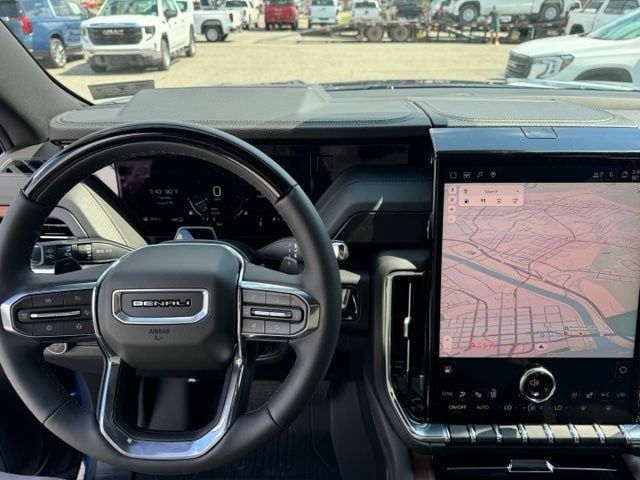 New 2026 GMC Yukon Denali w/ Advanced Technology Package AWD/4WD image 17