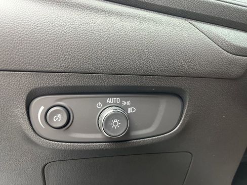 New 2026 Buick Encore GX Sport Touring FWD image 10