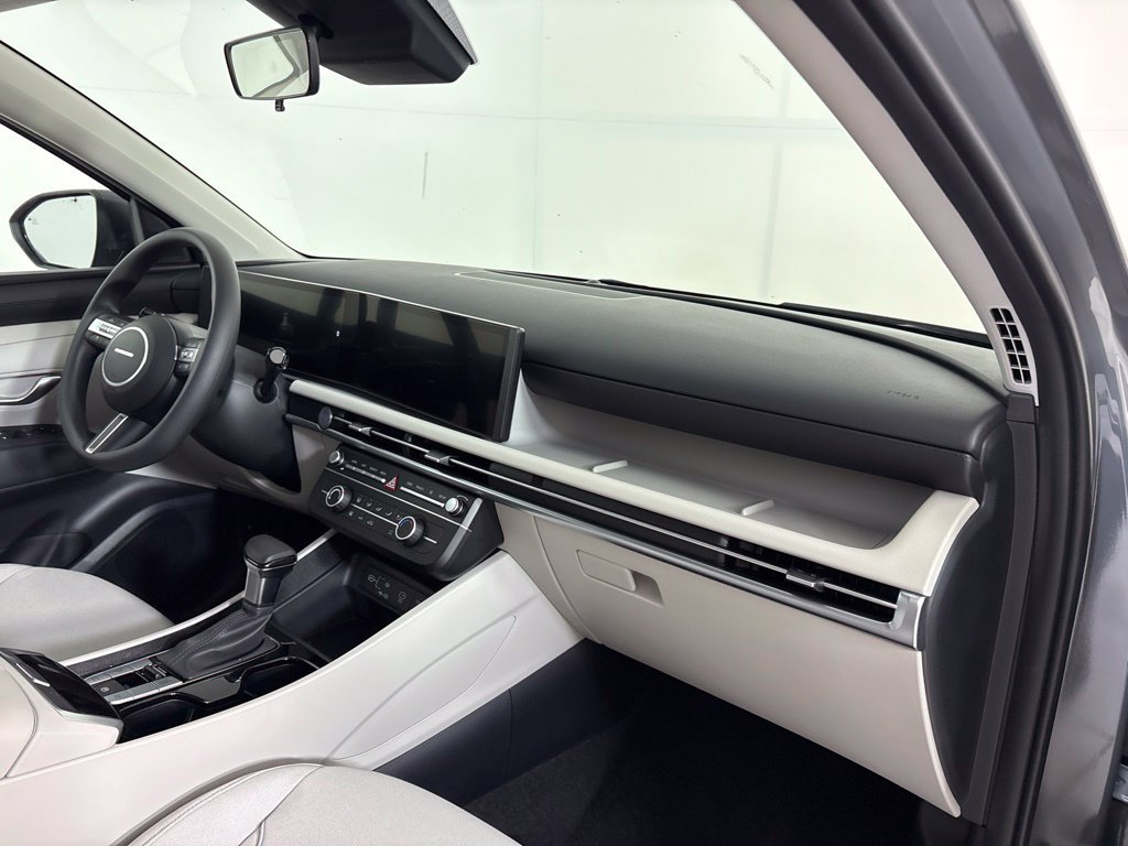 New 2026 Hyundai Tucson SE FWD image 13