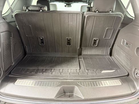 Certified 2023 GMC Yukon AT4 w/ LPO, Floor Liner Package AWD/4WD image 17