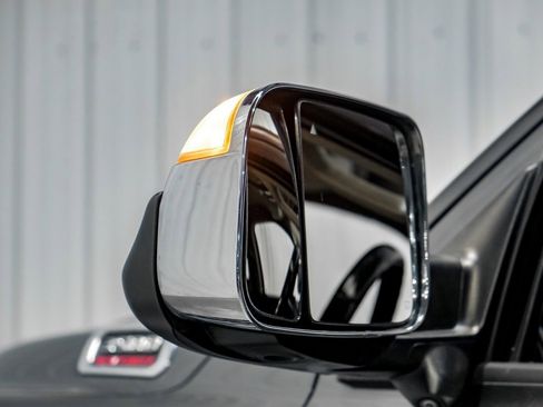 Used 2020 RAM 3500 Laramie image 40