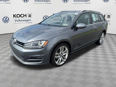 Used 2015 Volkswagen Golf S FWD image 3