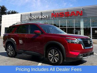 Certified 2024 Nissan Pathfinder SL