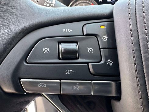 Certified 2023 Cadillac XT6 Premium Luxury w/ Platinum Package image 19