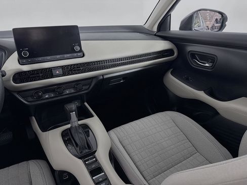 Certified 2023 Honda HR-V LX image 21