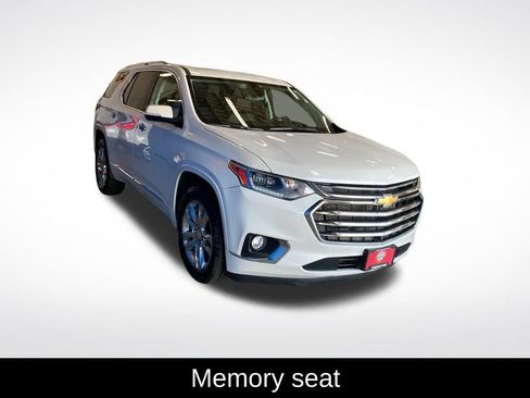 Used 2020 Chevrolet Traverse High Country w/ LPO, Floor Liner Package AWD/4WD image 16
