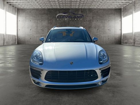 Used 2017 Porsche Macan S w/ Dark Walnut Interior Package image 7