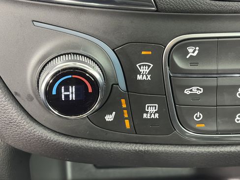 Certified 2024 Chevrolet Equinox LT w/ LPO, Floor Liner Package image 24