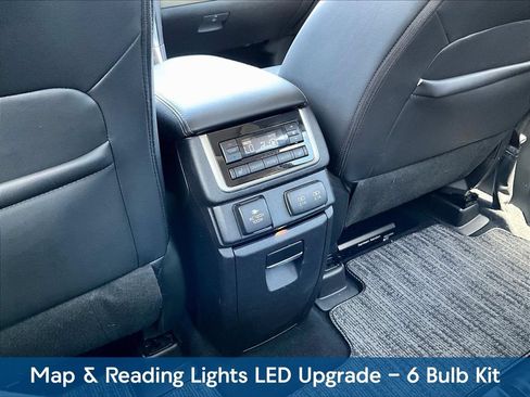 Used 2021 Subaru Ascent Touring w/ Popular Package #2A AWD/4WD image 13