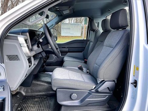 New 2026 Ford F250 XL w/ XL Chrome Package image 10