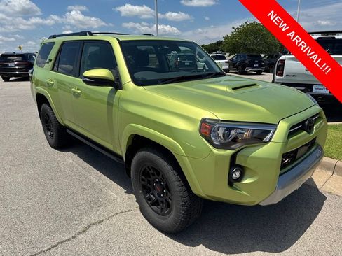 Used 2023 Toyota 4Runner TRD Off-Road Premium w/ Off Road Premium Plus Package AWD/4WD image 1