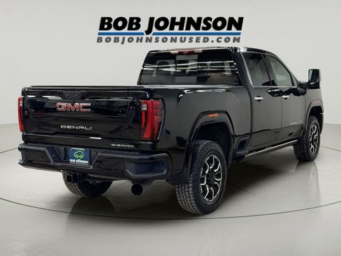 Certified 2025 GMC Sierra 3500 Denali w/ Denali Reserve Package AWD/4WD image 10