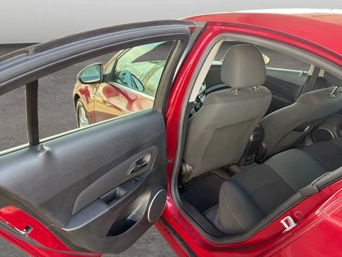 Used 2012 Chevrolet Cruze LT w/ All-Star Edition image 12