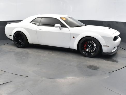 Used 2021 Dodge Challenger R/T Scat Pack image 3