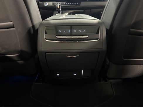 Used 2024 Cadillac Escalade Sport image 42