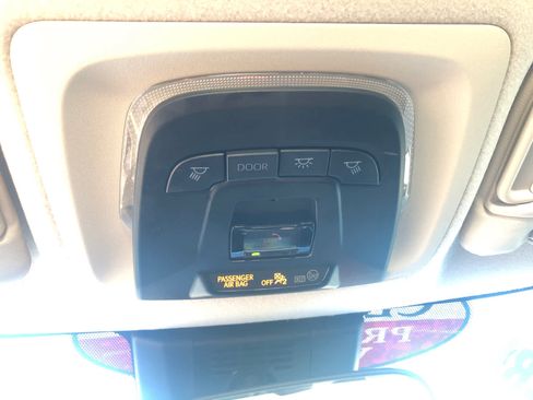 Certified 2025 Toyota Corolla LE FWD image 15