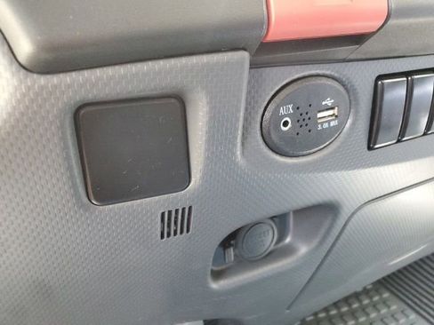 New 2025 Chevrolet Low Cab Forward image 10