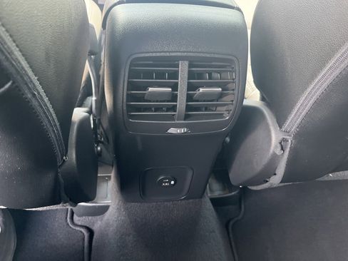 Used 2022 Ford Escape SEL w/ Technology Package image 16