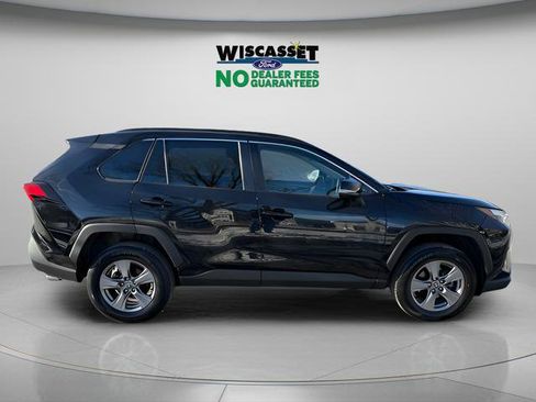Used 2024 Toyota RAV4 XLE AWD/4WD image 5