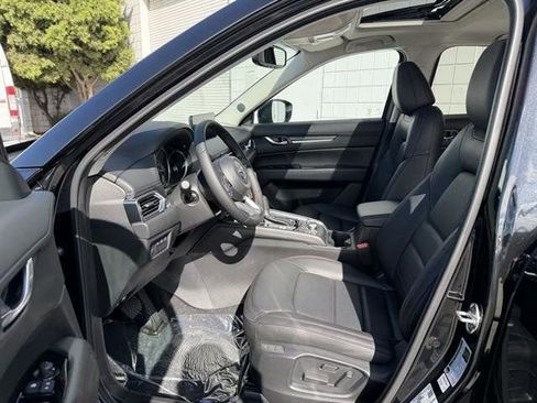 New 2025 MAZDA CX-5 Carbon Edition image 16
