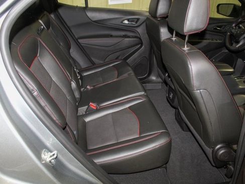 Used 2024 Chevrolet Equinox RS w/ RS Leather Package image 17