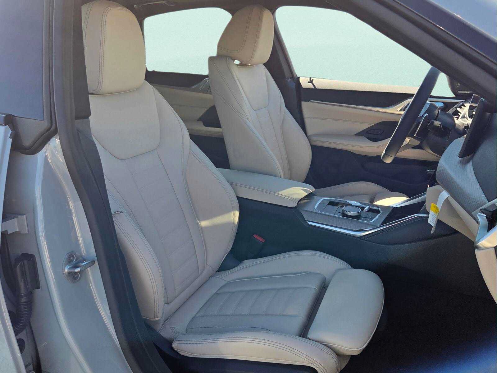 New 2027 BMW M440i w/ Premium Package RWD image 18