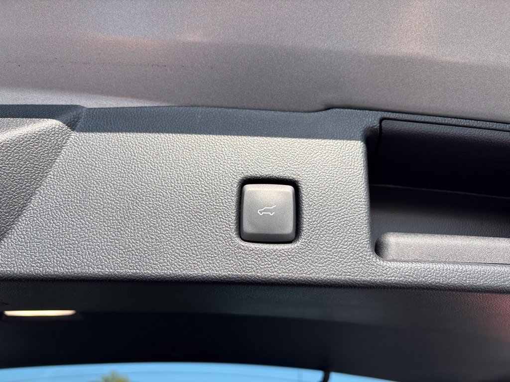 Used 2024 Ford Escape Active FWD image 21