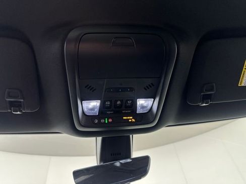 Used 2023 Buick Enclave Avenir w/ Trailering Package, 5000 lbs. AWD/4WD image 24
