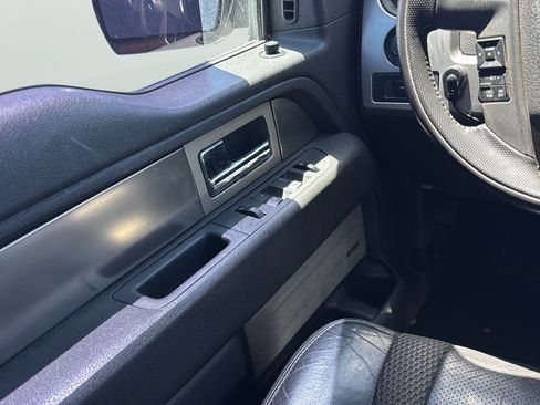 Used 2013 Ford F150 Raptor w/ Luxury Equipment Group AWD/4WD image 20