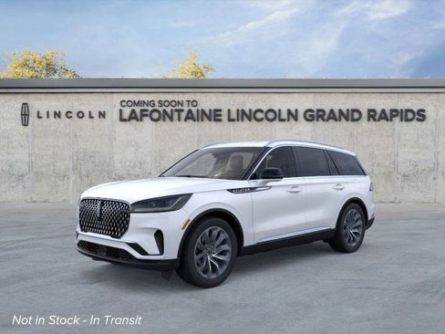 New 2026 Lincoln Aviator Reserve w/ Illumination Package AWD/4WD image 1