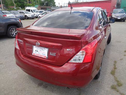 Used 2018 Nissan Versa SV FWD image 24