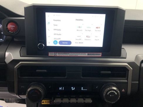 Used 2025 Toyota 4Runner TRD Off-Road image 20