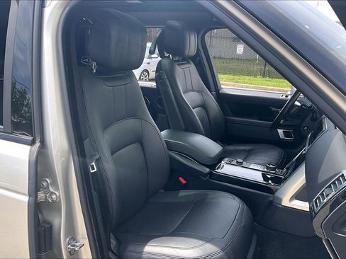 Used 2019 Land Rover Range Rover Long Wheelbase Supercharged AWD/4WD image 9