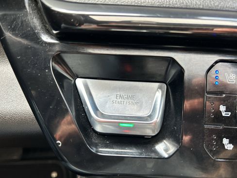 Used 2024 GMC Sierra 2500 AT4 w/ AT4 Premium Plus Package AWD/4WD image 31