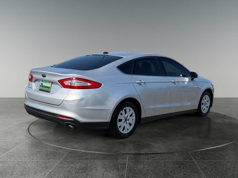 Used 2014 Ford Fusion S FWD image 9