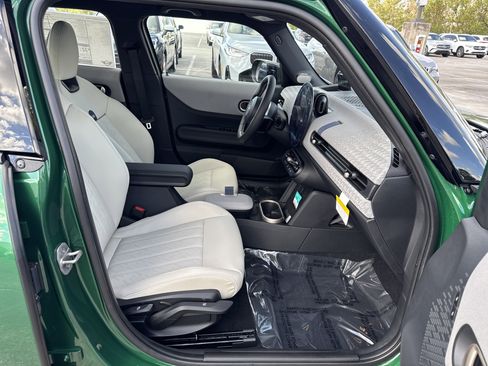 New 2026 MINI Cooper S image 9