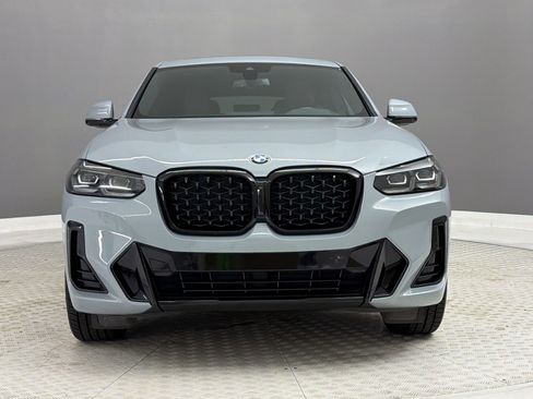 Used 2023 BMW X4 xDrive30i w/ M Sport Package AWD/4WD image 6