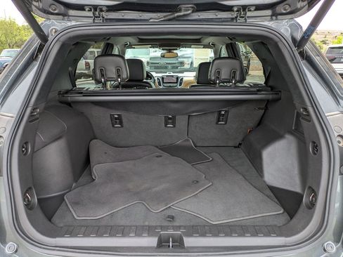 Used 2019 Chevrolet Equinox Premier image 29