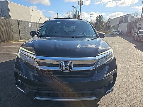 Used 2019 Honda Pilot Elite image 2