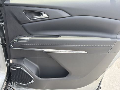 New 2026 Chevrolet Traverse High Country FWD image 16
