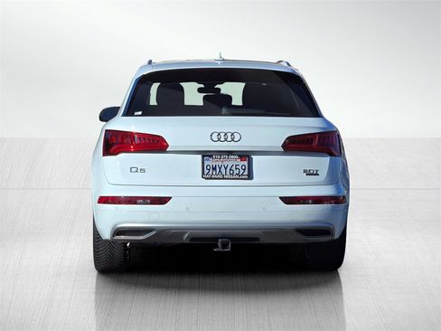 Used 2018 Audi Q5 2.0T Premium Plus w/ Premium Plus Package image 5