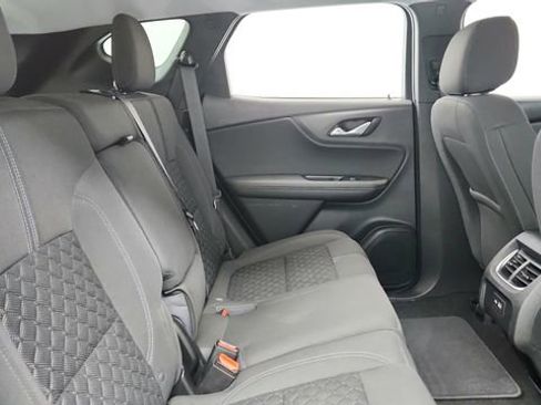 Used 2021 Chevrolet Blazer LT image 26
