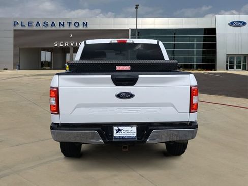 Used 2019 Ford F150 XLT AWD/4WD image 4