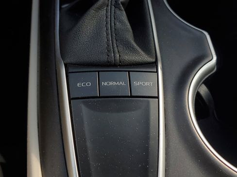 Certified 2023 Toyota Camry LE image 27